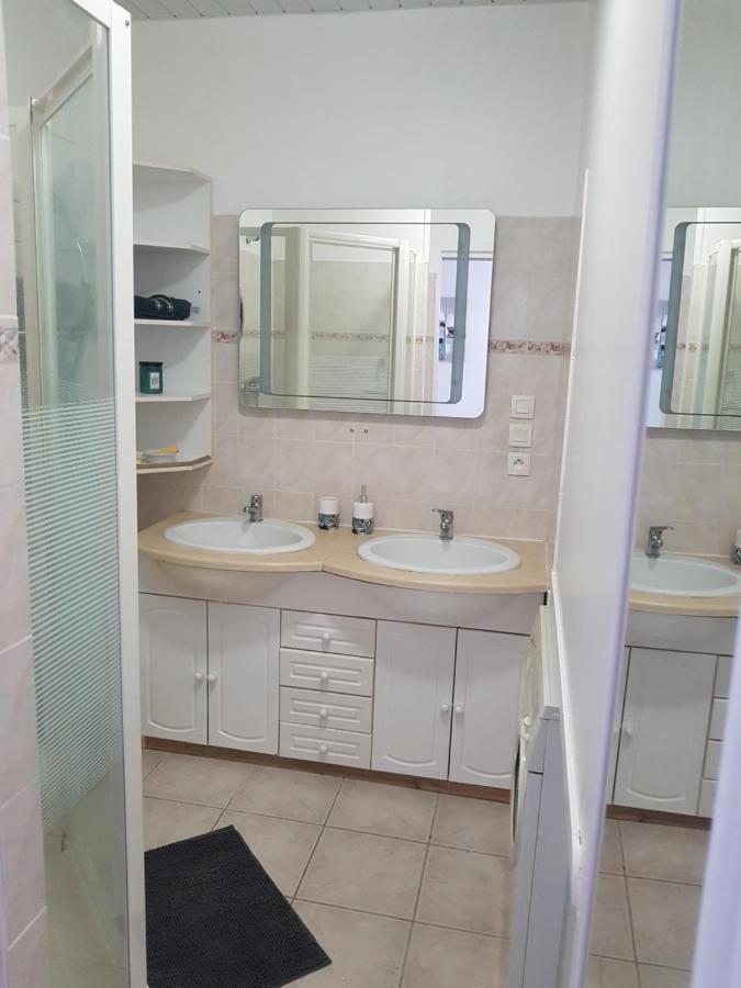 Apartmán A Deux Pas Du Port De Locquirec Exteriér fotografie